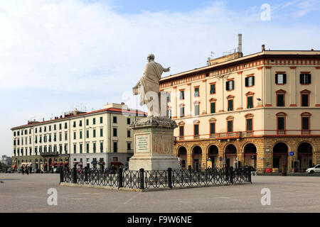 Statue von Ferdinand III., Piazza della Repubblica Platz, Stadt Livorno, Toskana, Italien, Europa. Stockfoto