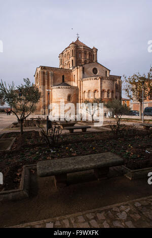 Die Stiftskirche Santa María la Mayor in Toro. Colegiata de Toro. Stockfoto