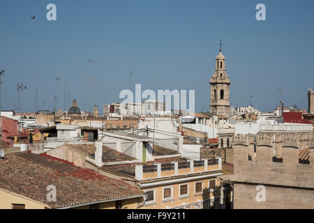 Blick auf La Lonja De La Seda aus Träger Dels Cordellats, Valencia, Spanien. Stockfoto