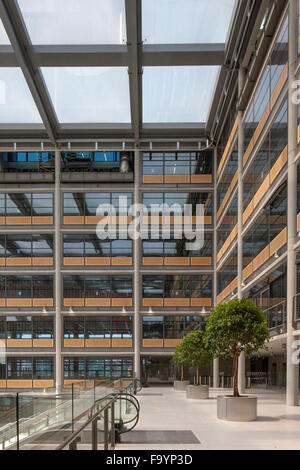 Brent Civic Centre und Wembley Bibliothek, einen neuen modernen bürgerlichen Raum und eine Bibliothek in der Regenerationszone in Brent. Von außen. Stockfoto