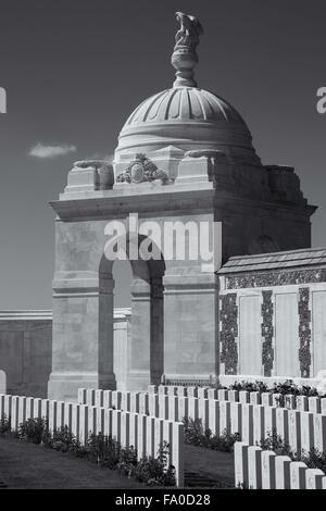 Tyne Cot Welt ein Soldatenfriedhof, der größten britischen Soldatenfriedhof in der Welt in Passendale, Belgien Stockfoto