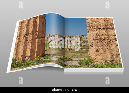 Blick von der Hera-Tempel (Tempel E) nach dem Athena-Tempel (Tempel F), Selinunte, Sizilien, Italien, Europa Stockfoto