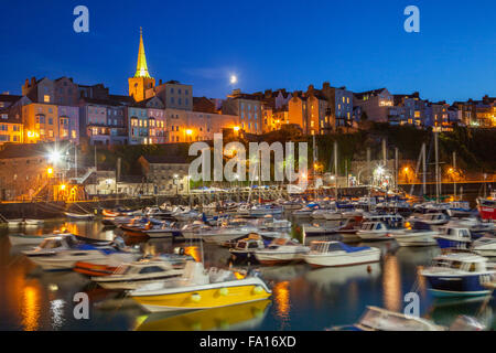 Hafen von Tenby, Pembrokeshire, Wales, Großbritannien Stockfoto