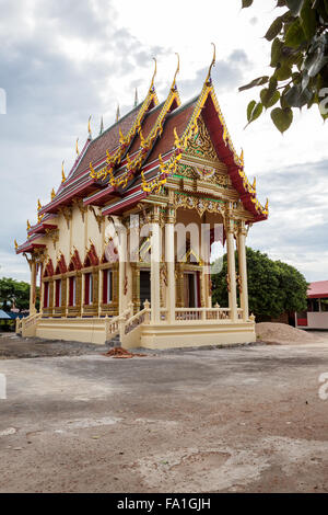 Dieser Tempel ist noch im Aufbau in Thailand Stockfoto