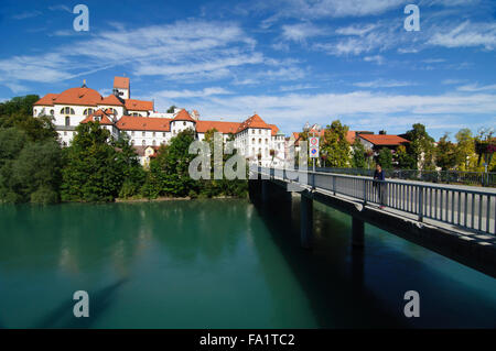 Benediktiner Abtei von St. Mang am Fluss Lech in Füssen, Deutschland Stockfoto