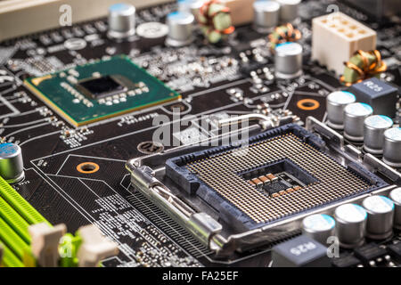 Elektronikplatine mit Prozessorsockel Stockfoto