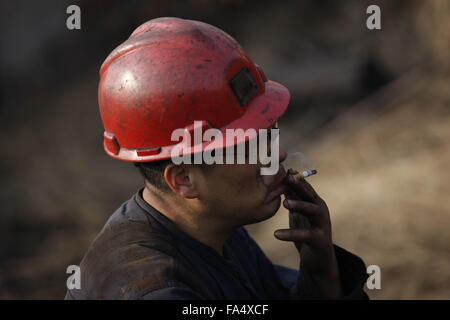 Porträts von chinesischen Bergleute bei einem Kohle in Huaibei, Provinz Anhui, Ost-China am 21. November 2015. Stockfoto