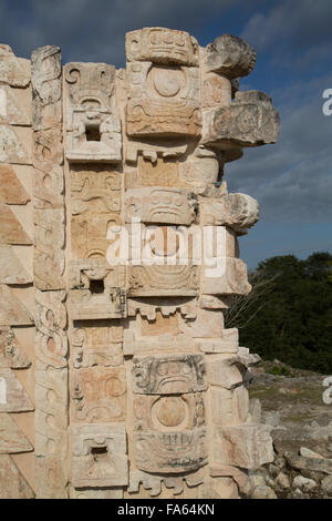 Stein-Reliefs von den Regen Gott Chac, Palast der Masken, Kabah archäologische Stätte, Yucatan, Mexiko Stockfoto