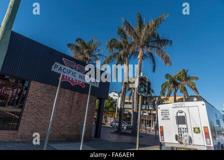 Melden Sie Pacific Highway in Brisbane Australien Stockfoto