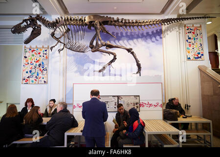 Manchester University Museum Mammut Skelett Besetzung das Fossil eines dieser besonderen Dinosaurier entdeckt wurde in Montana, USA. Nur Stockfoto