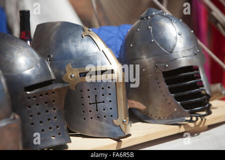 Mittelalterliche Rüstung für den Kampf im Mittelalter Stockfoto