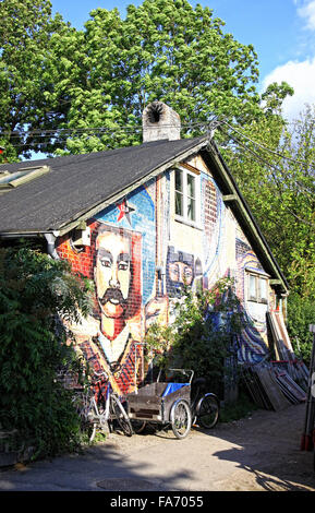 Kopenhagen, Dänemark - 28. Juli 2012: Christiania, ist auch bekannt als Freetown Christiania eine selbsternannte autonome Nachbarschaft, mit 34 Hektar im Stadtteil Christianshavn in Kopenhagen Stockfoto