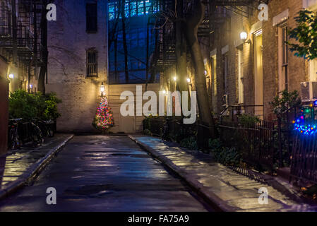 New York, NY 22. Dezember 2015 Patchin Platz bei Christmastime © Stacy Walsh Rosenstock/Alamy Stockfoto