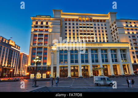 Vier Jahreszeiten-Hotel am Manezhnaya Platz. Moskau, Russland. Stockfoto