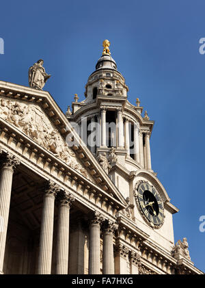 St. Pauls CATHEDRAL, London. Detail des West-Höhe. Stockfoto