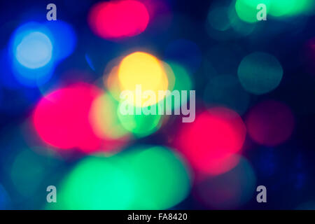 Rot, grün und blau defokussierten Lichter Hintergrund. Stockfoto