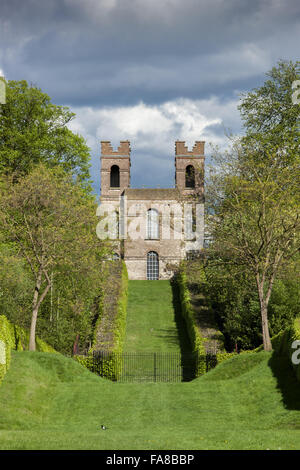 Das Belvedere am Claremont Landschaftsgarten, Surrey. Das Belvedere wurde 1715 als Ort von Vanbrugh erbaut. Stockfoto