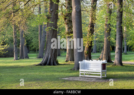 Bank am Claremont Landschaftsgarten, Surrey. Stockfoto