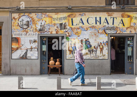 Malte Bar Fliesen La Chata Restaurant Cafe Calle Cava Baja Madrid Stockfoto