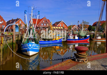 Neuharlingersiel Hafen - Neuharlingersiel Hafen 01 Stockfoto