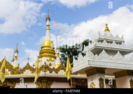 Shan-Pagode in Wat Fah Wiang In Wianghaeng Chiangmai Thailand Stockfoto