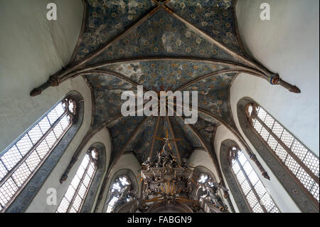 Chor mit Kreuzgewölbe unter barocken Hochaltar, Holy Trinity Church, Görlitz, Oberlausitz, Sachsen, Deutschland Stockfoto