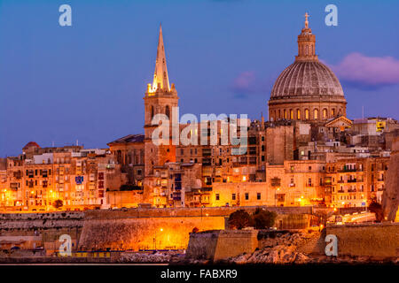 Valetta und Marsamxett Harbour. Der atemberaubende Blick von Sliema. Malta. Stockfoto