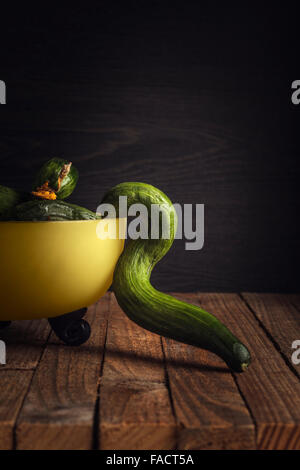 Zucchini in gelben Schale Stockfoto