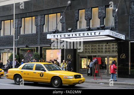 Bloomingdale's Storefront, NYC Stockfoto