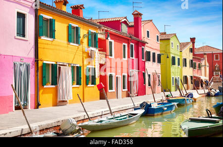 Bunte Häuser - Burano Insel in der Nähe von Venedig, Italien Stockfoto