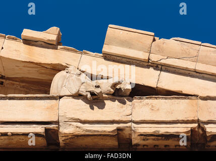 Athen, Attika, Griechenland. Östlichen Giebel des Parthenon, die überlebenden Skulpturen. Stockfoto