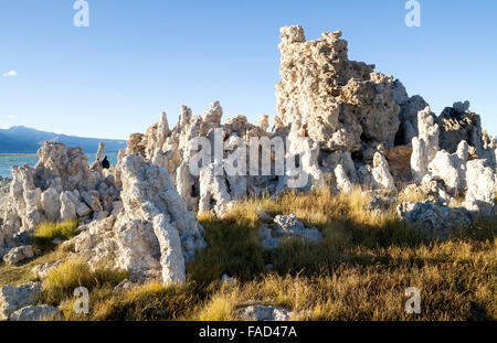 South Tufa Felsformationen am Mono Lake in der Nähe von Lee Vining, California Stockfoto