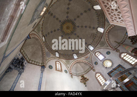 klassischen osmanischen Stil Kaiser Moschee (Careva Dzamija) aus dem 15. Jahrhundert in Sarajevo, Bosnien und Herzegowina Stockfoto