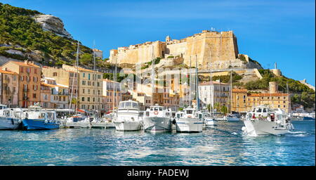 Bonifacio Hafen und Zitadelle, Korsika, Frankreich Stockfoto