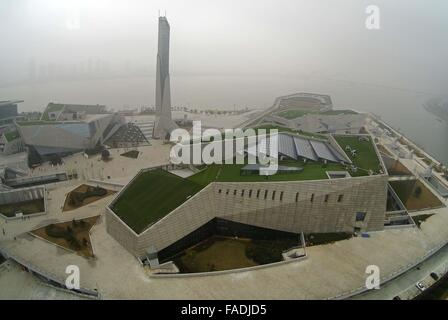 Changsha. 28. Dezember 2015. Foto am 28. Dezember 2015 zeigt in Changsha, der Hauptstadt der Provinz Zentral-China Hunan Changsha Museum. Das Changsha Museum eröffnet hier am Montag. Bildnachweis: Li Ga/Xinhua/Alamy Live-Nachrichten Stockfoto