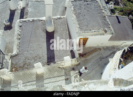 Straße, Blick von oben. Capileira, La Alpujarra, Provinz Granada, Andalusien, Spanien. Stockfoto