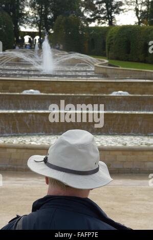 Grand Cascade Wasser im Garten, Alnwick Alnwick, Northumberland, England, Großbritannien Stockfoto