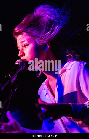 Mailand Italien. 23. März 2012. Der belgische Singer-Songwriter Sanne Putseys bekannter auf der Bühne als Selah Sue live auf St führt. Stockfoto