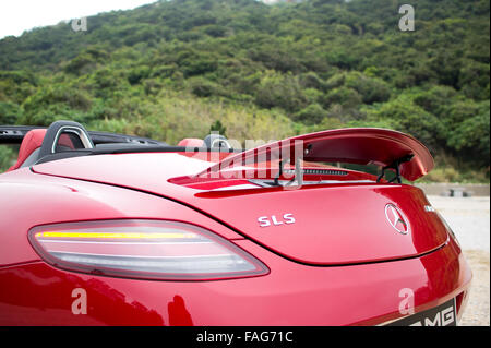 Hong Kong, China 18. Januar 2012: Mercedes-Benz SLS AMG Probefahrt am 18. Januar 2012 in Hong Kong. Stockfoto