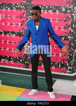 LOS ANGELES, CA - 30. August 2015: OMI bei der 2015 MTV Video Music Awards am Microsoft Theatre LA Leben. Stockfoto