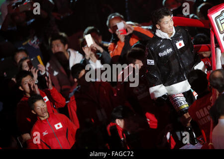 Ariake Coliseum, Tokio, Japan. 29. Dezember 2015. Naoya Inoue (JPN), 29. Dezember 2015 - Boxen: WBO Superfly Gewicht Titelkampf im Ariake Coliseum, Tokio, Japan. Naoya Inoue gewann durch TKO nach 2. Runden. Bildnachweis: Yusuke Nakanishi/AFLO SPORT/Alamy Live-Nachrichten Stockfoto