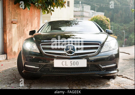 Hong Kong, China 25. Januar 2011: Mercedes-Benz CL 500 2011 Probefahrt in Hongkong am 25. Januar 2011. Stockfoto