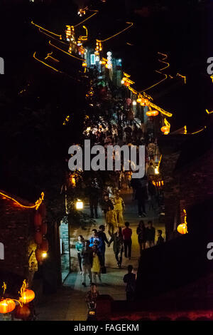 Nachtansicht des Marktes in antiken Stadt Dongguan, Yangzhou, Provinz Jiangsu, China Stockfoto