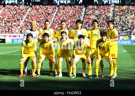 Ajinomoto Stadion, Tokio, Japan. 29. Dezember 2015. Kashiwa Reysol Gruppe Mannschaftsaufstellung, 29. Dezember 2015 - Fußball: Des 95. Kaisers Cup alle Japan Fußball Meisterschaft Halbfinalspiel zwischen Urawa Red Diamonds 1-0 Kashiwa Reysol Ajinomoto Stadion, Tokio, Japan. © AFLO/Alamy Live-Nachrichten Stockfoto