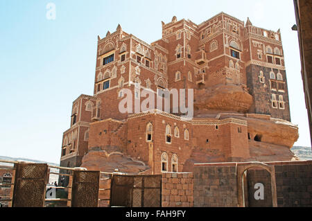 Dar al-Hajar, Dar al Hajar, die Rock Palace in Wadi Dhahr Tal, königlicher Palast in der Nähe von Sana'a, Wahrzeichen des Jemen Stockfoto