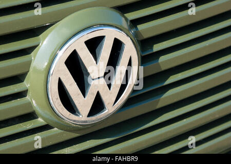 Klassische Volkswagen Camper van Abzeichen Stockfoto
