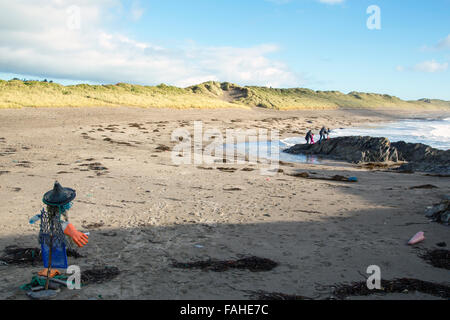 Strand-Kunst für Halloween Owenahincha Strand-Irland Stockfoto