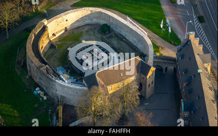 Luftaufnahme, Restaurierung von Schloss Broich, Schloss Broich, Mülheim an der Ruhr, Ruhrgebiet, Nord Rhein Westfalen, Deutschland, Stockfoto