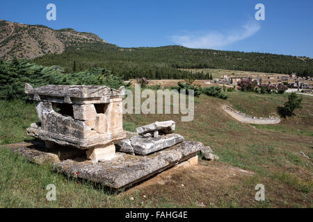 Grab in Hierapolis, Denizli, Türkei. Hierapolis war eine antike griechisch-römische Stadt in Phrygien. Stockfoto