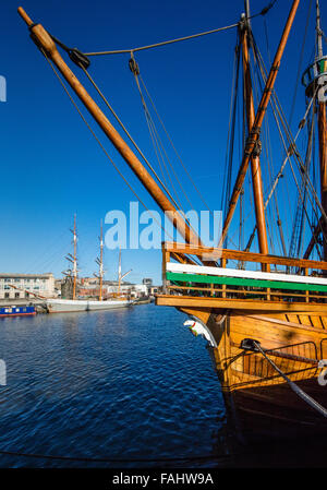 Hölzernen Segelschiffe des Matthäus und des Kaskelot in Bristol Floating Harbour UK angedockt Stockfoto